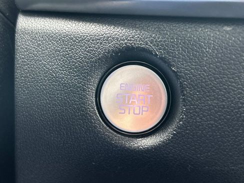Used 2025 Kia Sorento SX AWD/4WD image 36