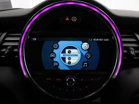 Used 2019 MINI Cooper S image 36