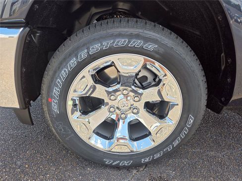 New 2026 RAM 1500 Big Horn AWD/4WD image 36