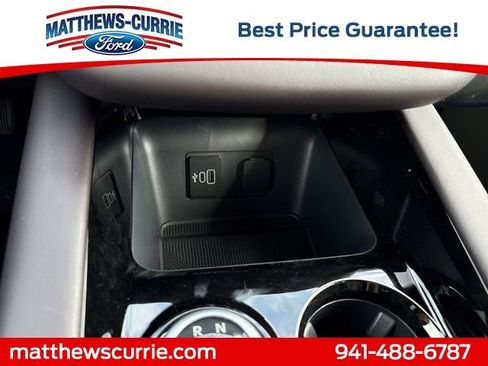 New 2026 Ford Explorer Platinum image 21