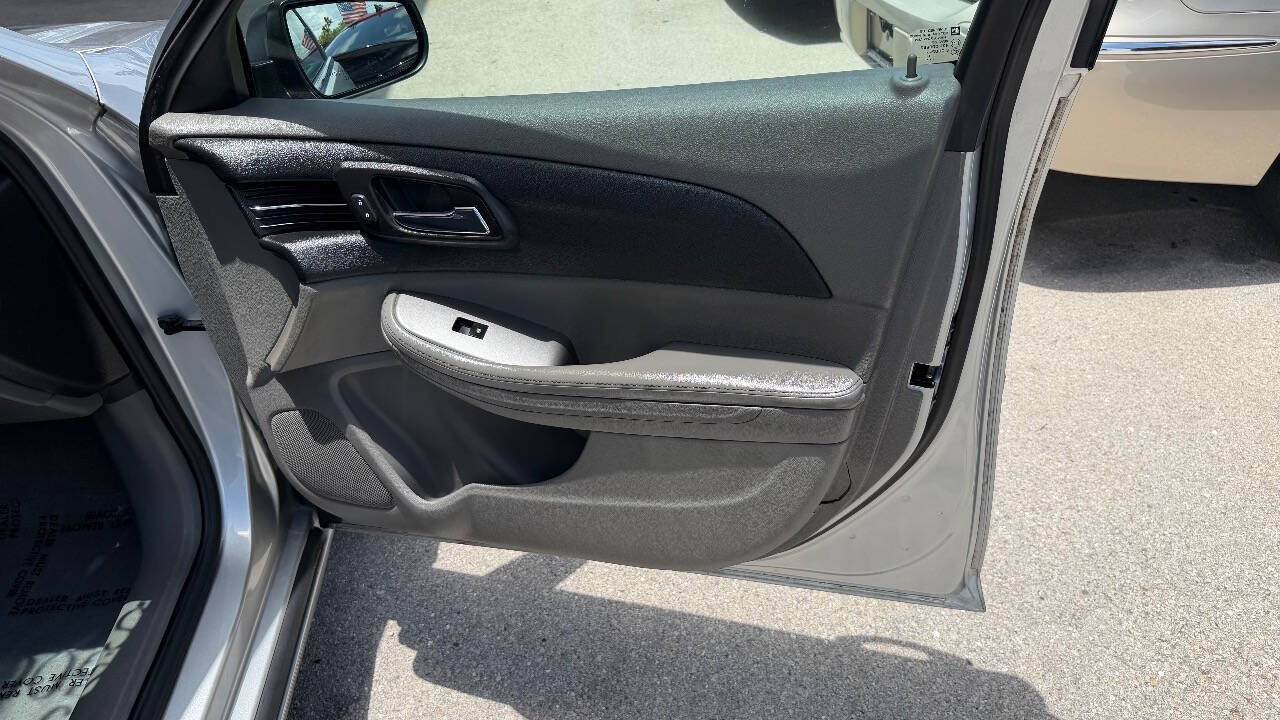 Used 2015 Chevrolet Malibu LS w/ Protection Package FWD image 15
