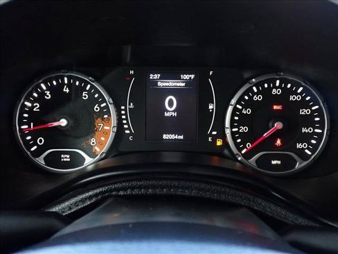 Used 2015 Jeep Renegade Sport FWD image 23