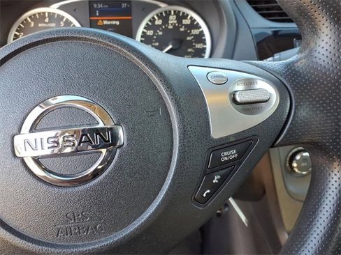 Certified 2019 Nissan Sentra S image 10