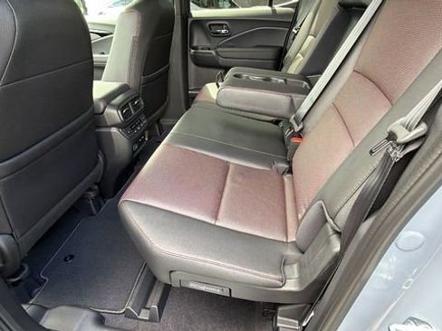New 2026 Honda Ridgeline Black Edition image 16