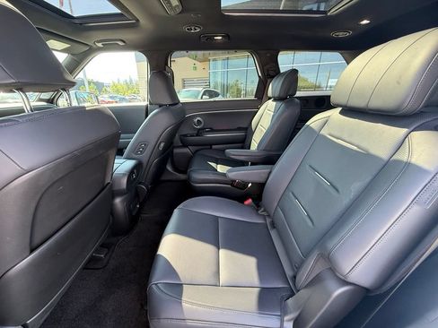 Certified 2026 Hyundai Palisade Calligraphy AWD/4WD image 14