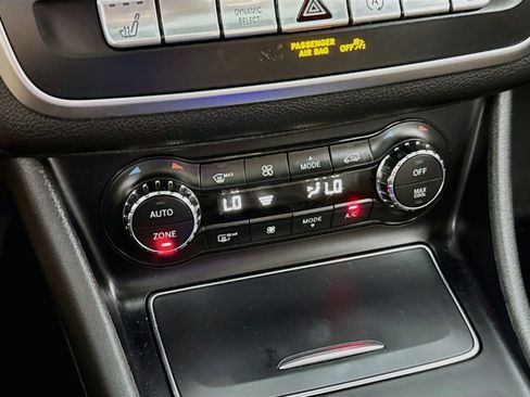 Used 2019 Mercedes-Benz CLA 250 4MATIC image 18