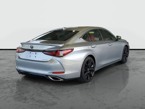 Used 2023 Lexus ES 350 F Sport w/ Accessory Package (Z2) FWD image 2