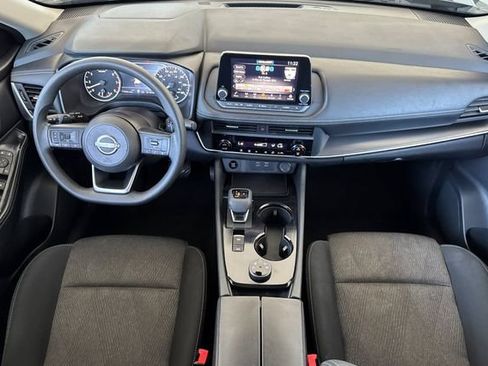 Used 2024 Nissan Rogue SV AWD/4WD image 15