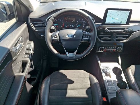 Used 2022 Ford Escape SEL w/ SEL Stealth AWD Package image 2