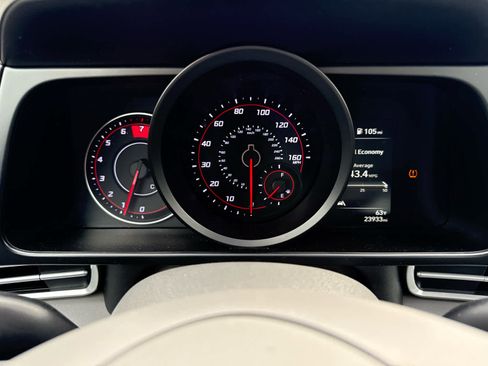 Used 2023 Hyundai Elantra SEL w/ Preferred Accessory Package image 8