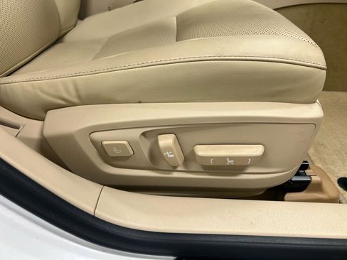 Used 2015 Lexus ES 350 w/ Premium Package image 15