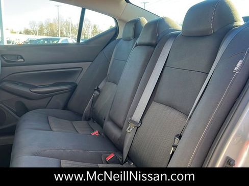 Used 2024 Nissan Altima 2.5 SV image 14