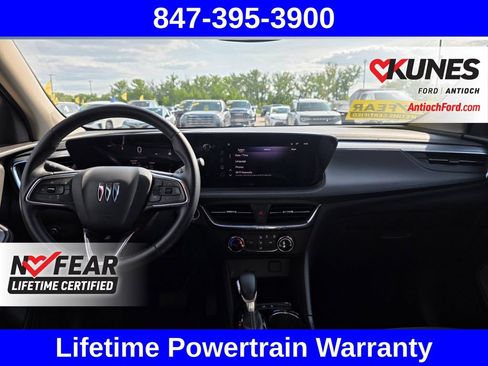 Used 2025 Buick Encore GX Preferred FWD image 19