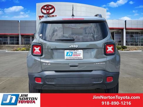 Used 2022 Jeep Renegade Latitude w/ Convenience Group AWD/4WD image 7