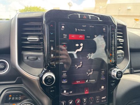 Used 2020 RAM 1500 Big Horn image 16