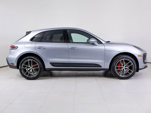 New 2026 Porsche Macan S image 32