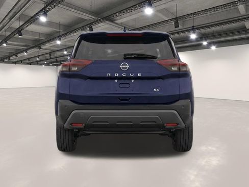Used 2024 Nissan Rogue SV FWD image 7