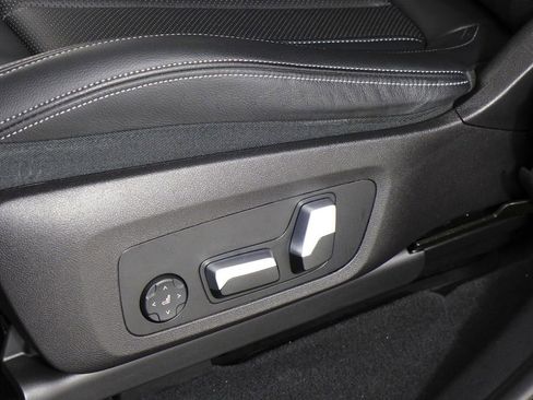 Used 2023 BMW X3 sDrive30i w/ Convenience Package image 23