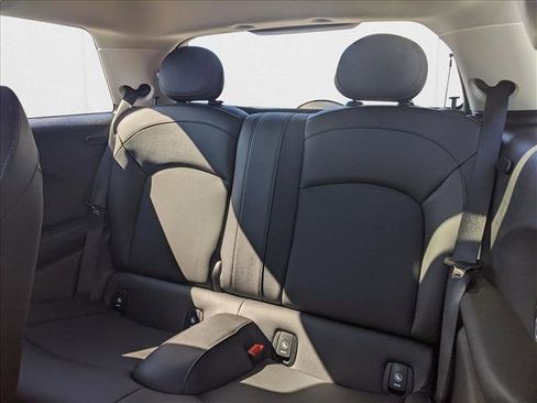 Certified 2023 MINI Cooper S image 18