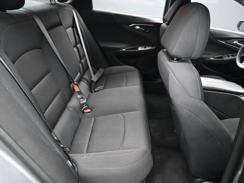 Used 2024 Chevrolet Malibu LT image 31