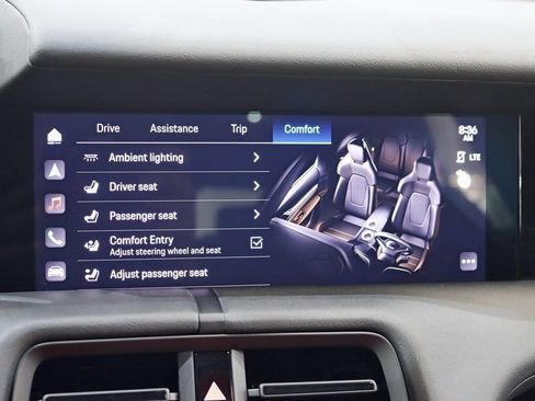 Used 2021 Porsche Taycan 4S image 25