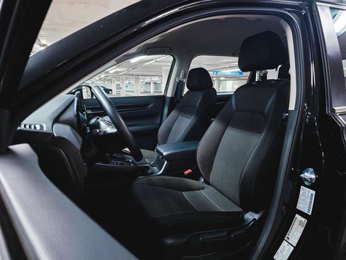 Used 2023 Honda CR-V LX image 16