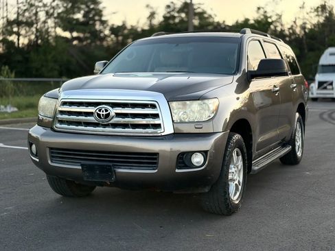 Used 2012 Toyota Sequoia SR5 image 1