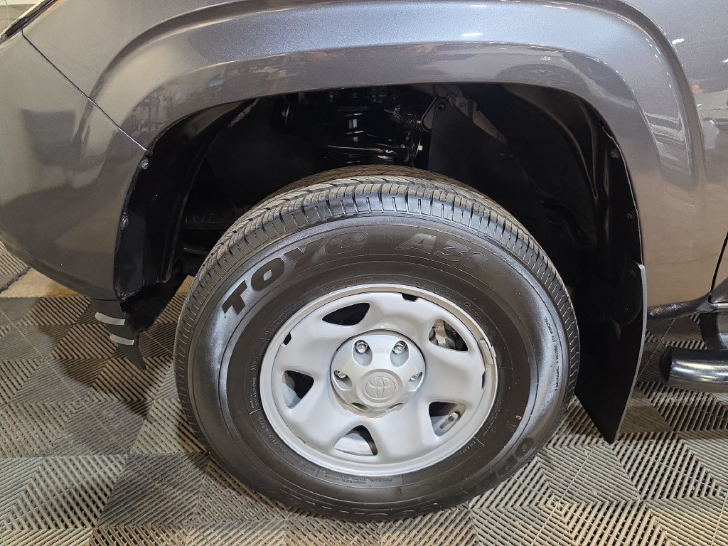 Used 2023 Toyota Tacoma SR RWD image 18