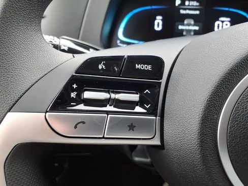 New 2026 Hyundai Elantra SE FWD image 24