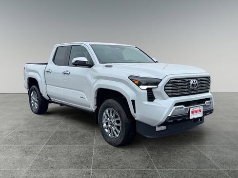 New 2026 Toyota Tacoma Limited image 7