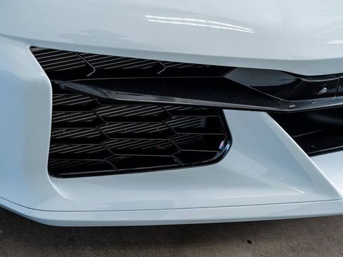 Used 2023 Chevrolet Corvette Z06 w/ Stealth Interior Trim Package image 19