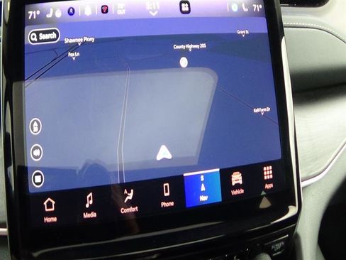 Used 2023 Jeep Grand Cherokee 4WD 4xe image 31