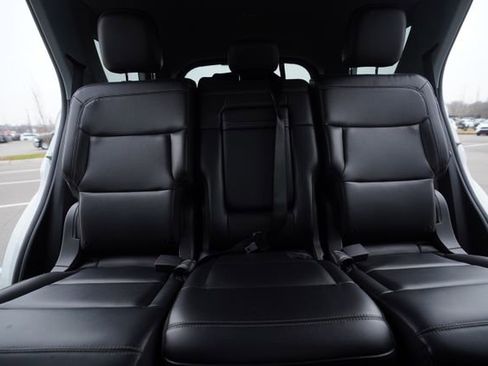 Used 2023 Ford Explorer XLT w/ Equipment Group 202A image 32