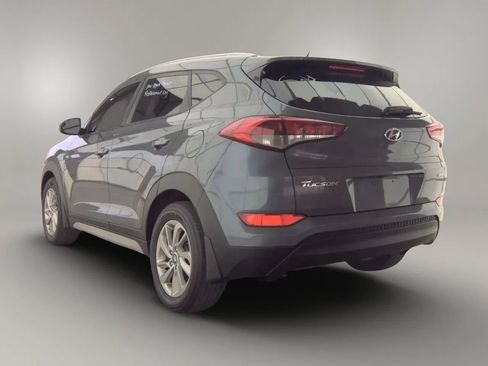 Used 2017 Hyundai Tucson SE image 4