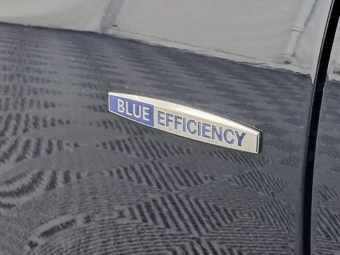 Used 2012 Mercedes-Benz E 550 Cabriolet AMG Line image 5