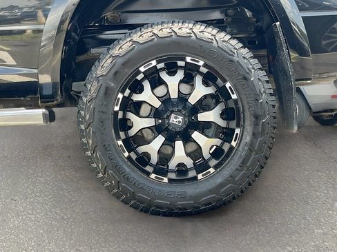 Used 2017 RAM 2500 Laramie AWD/4WD image 29