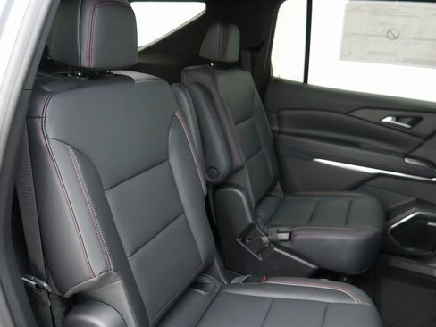 New 2026 Chevrolet Traverse Z71 w/ Enhanced Driving Package image 24