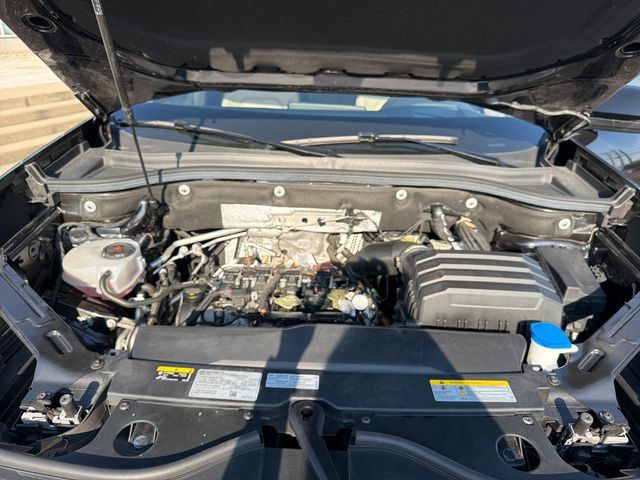 Used 2024 Volkswagen Atlas SEL AWD/4WD image 25