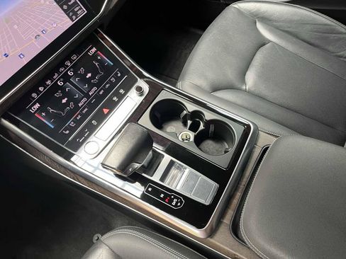 Used 2019 Audi Q8 Prestige w/ Year 1 Package AWD/4WD image 19