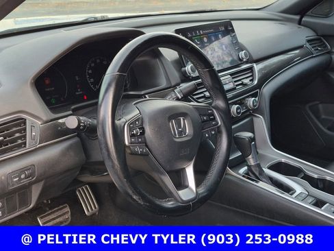 Used 2021 Honda Accord Sport image 26