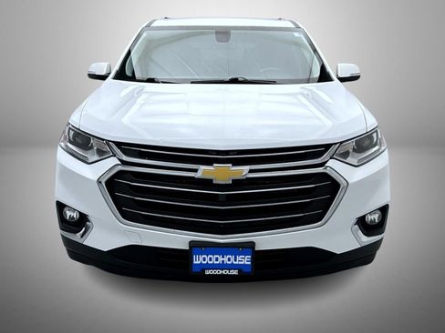 Used 2019 Chevrolet Traverse LT w/ LT Premium Package AWD/4WD image 2