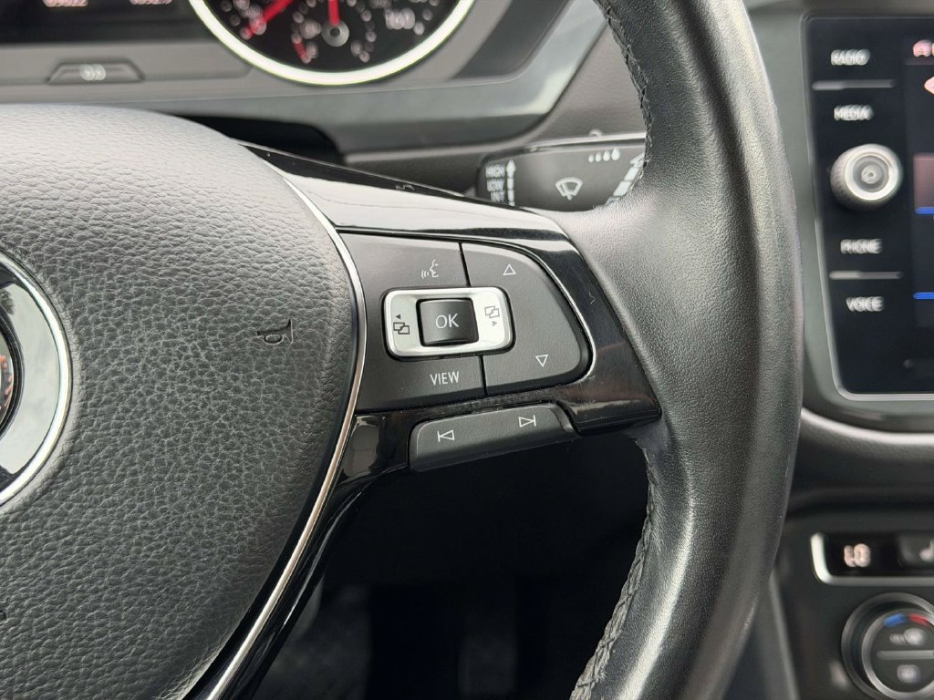 Used 2019 Volkswagen Tiguan SE AWD/4WD image 10