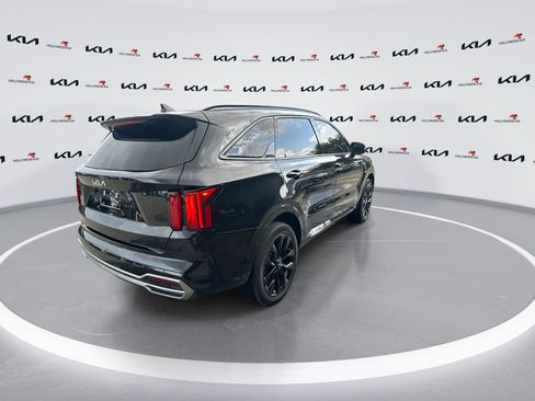 Certified 2023 Kia Sorento SX FWD image 8