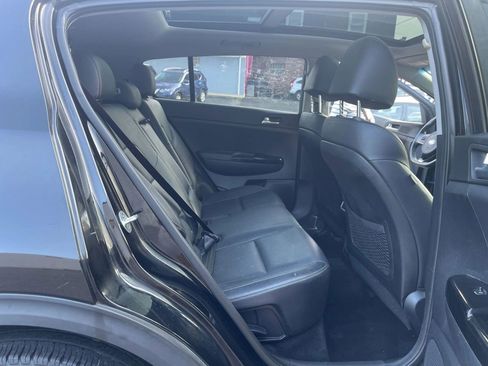 Used 2017 Kia Sportage SX image 6