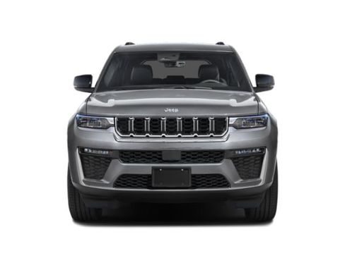 New 2027 Jeep Grand Cherokee Limited w/ Limited Altitude Package AWD/4WD image 4