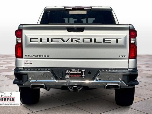 Used 2022 Chevrolet Silverado 1500 LTZ w/ Safety Package II image 4