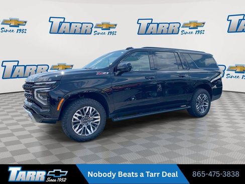 Used 2025 Chevrolet Suburban Z71 AWD/4WD image 1