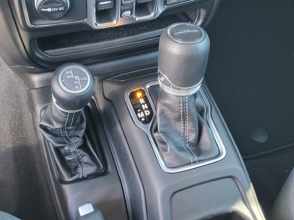 New 2026 Jeep Gladiator Sport AWD/4WD image 25