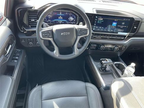 Certified 2024 Chevrolet Silverado 1500 LT Trail Boss w/ Convenience Package II image 13