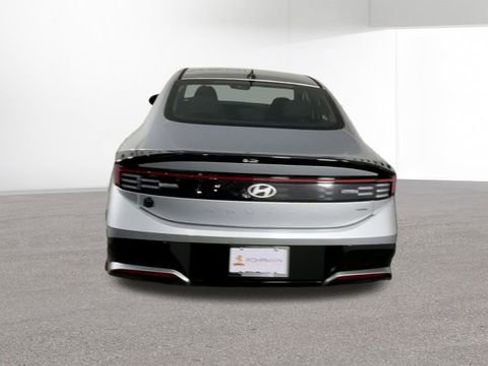 New 2026 Hyundai Sonata SEL image 7